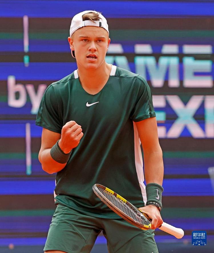 太阳队虽然 太阳队虽然