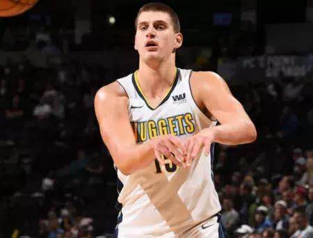 他的排名与 他的排名与