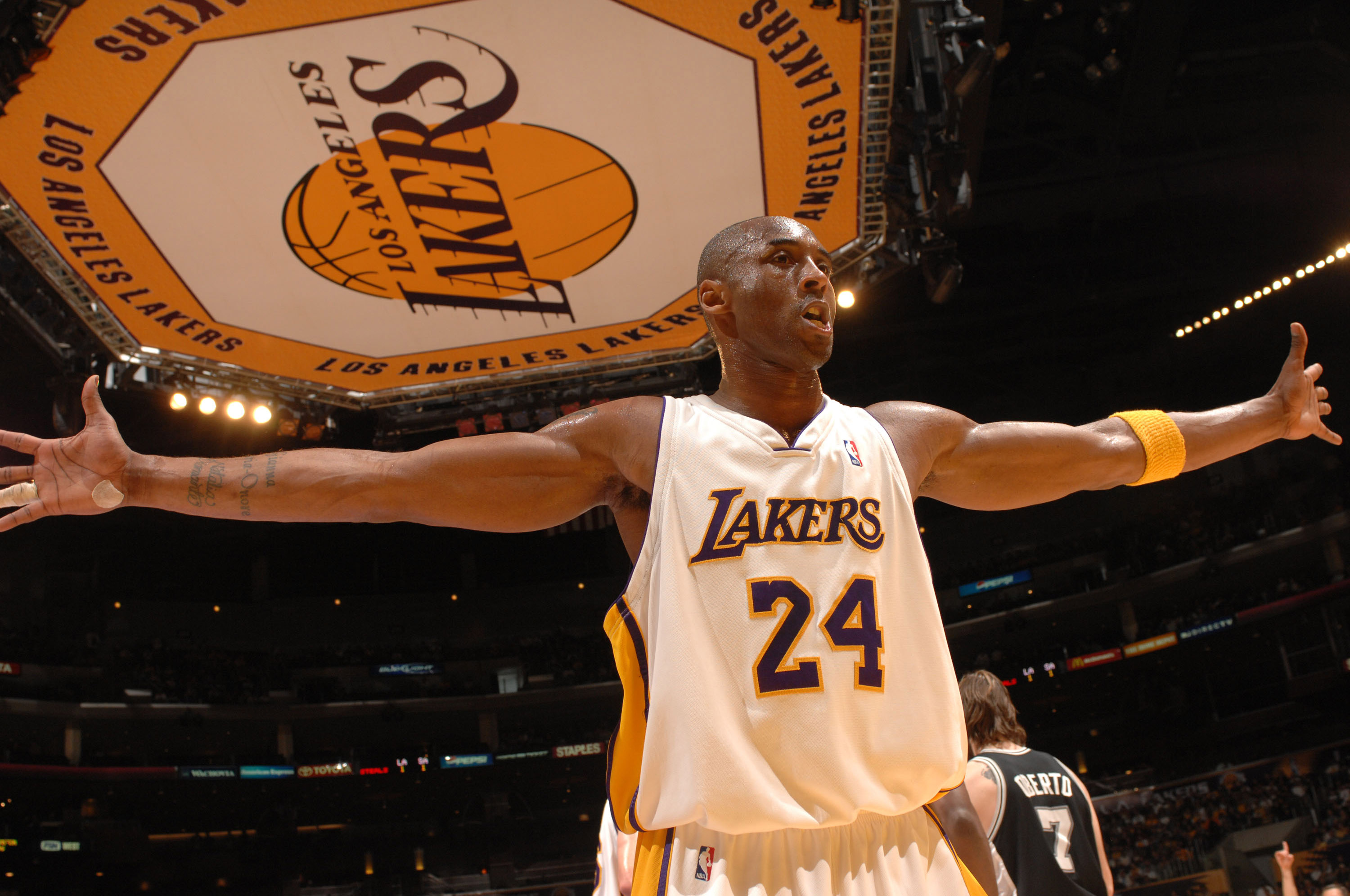 作為過去兩 作為過去兩