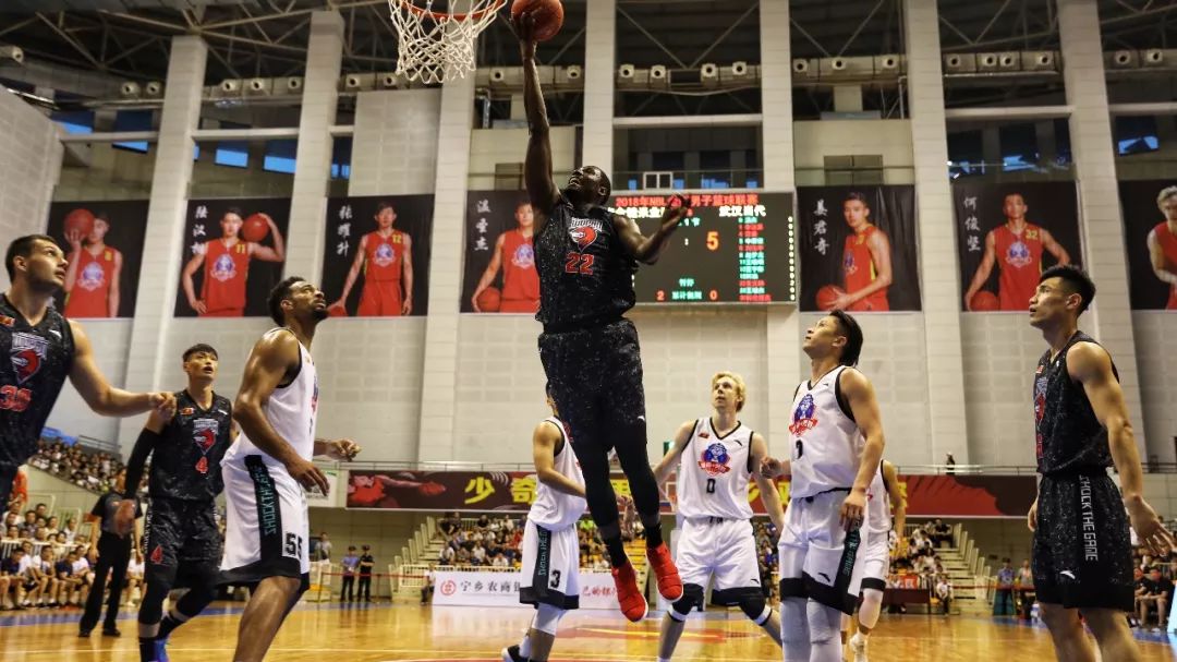 的角色设定 的角色设定